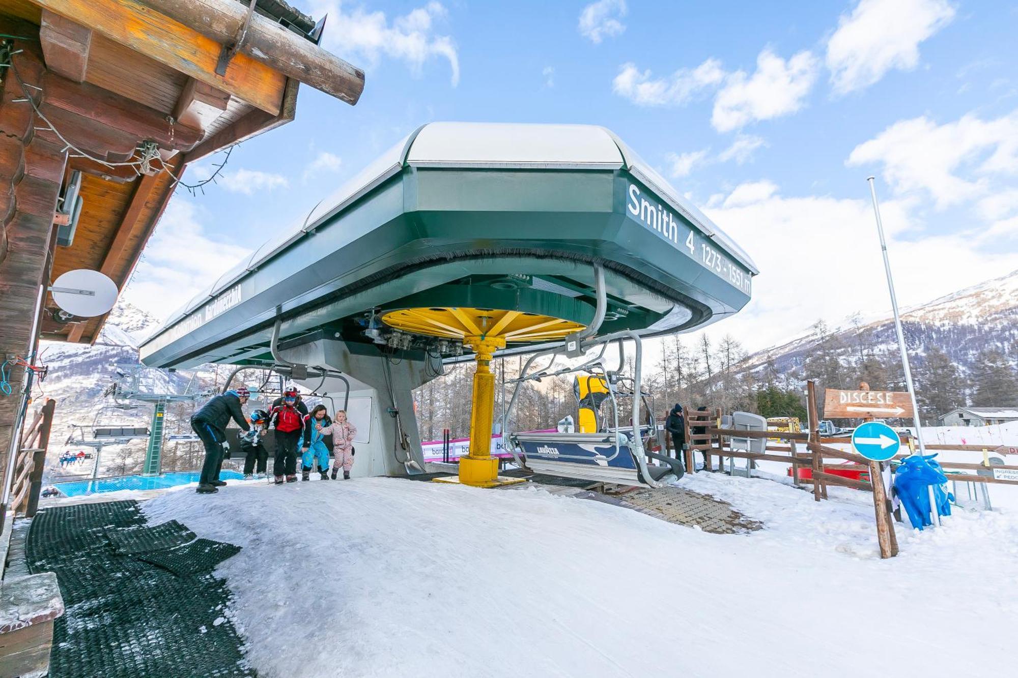 La Marmotta Campo Smith On The Ski Slopes - Happy Rentals Bardonecchia Luaran gambar